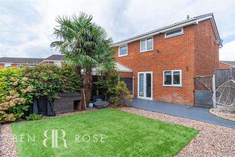 2 bedroom semi-detached house for sale, Riverway Close, Lostock Hall, Preston