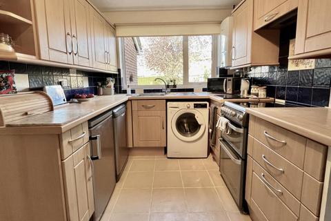 35 Beechwood, Fordingbridge, SP6 1DB