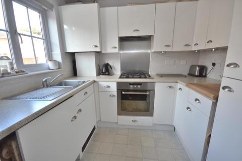 2 bedroom semi-detached house for sale, Acasta Way, Hull HU9