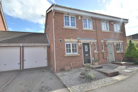 2 bedroom semi-detached house for sale, Acasta Way, Hull HU9