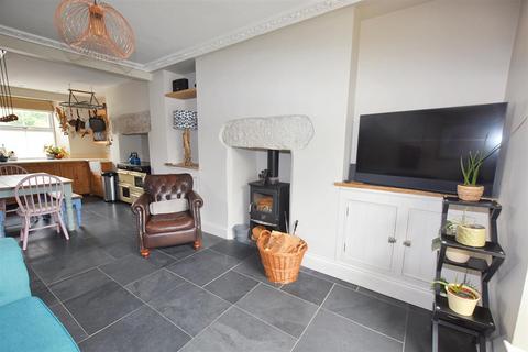 4 bedroom terraced house for sale, Higher Albion Row, Carharrack, Redruth