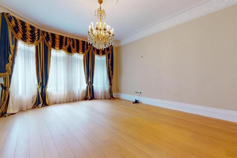 6 bedroom house to rent, Cheniston Gardens, London W8