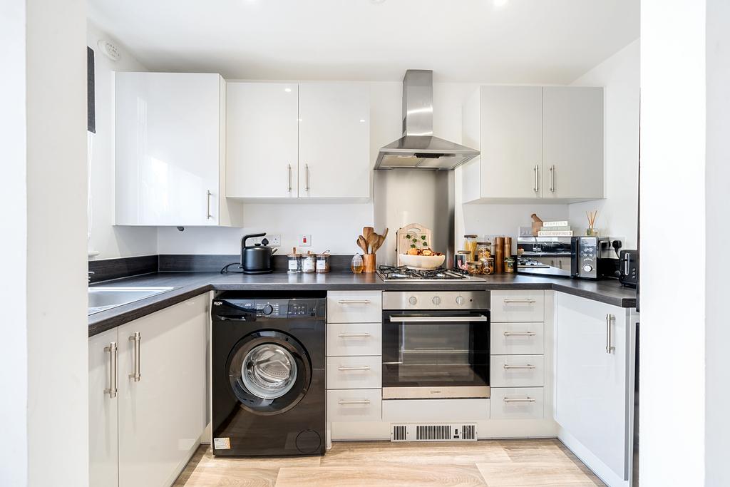 Fitted Kitchen