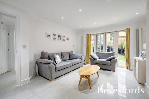 10 Academy Fields Road, Romford, RM2 5UN