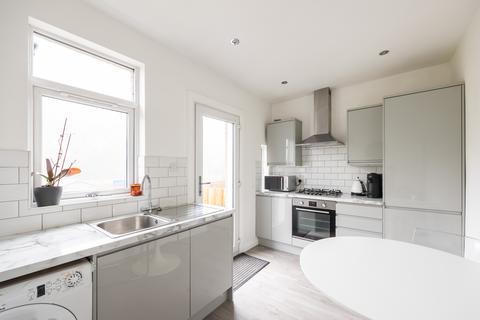 2 bedroom flat for sale, Herd Terrace, Edinburgh EH20