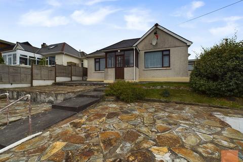 3 bedroom detached bungalow for sale, Coombe View, Perranporth, TR6 0JJ