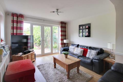 3 bedroom semi-detached house for sale, Bennetts Way, Shirley