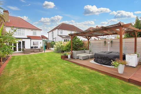 53 Bennetts Way, Croydon, CR0 8AE