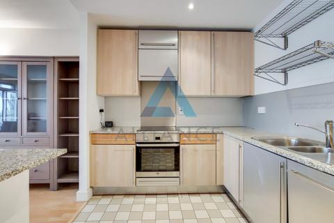 2 bedroom flat to rent, 100 Three Colt Street, London E14