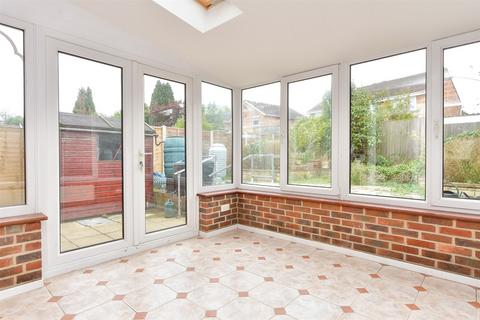 3 bedroom detached house for sale, Reigate Close, Crawley, West Sussex