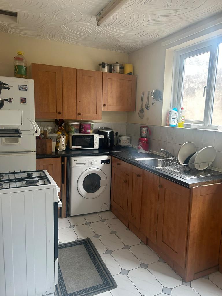 Apartment in Newcastle upon Tyne, Tyne and Wear - View 2