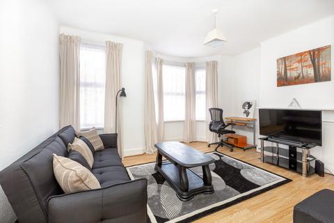 1 bedroom flat for sale, Waghorn Road, Upton Park, London, E13