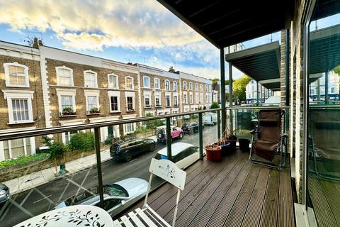 3 bedroom apartment to rent, Allcroft Road, Kentish Town