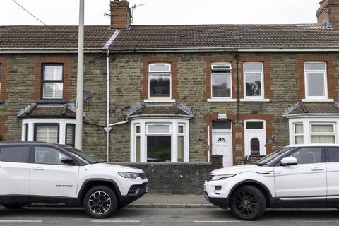 3 bedroom terraced house for sale, Oxford Street, CF15