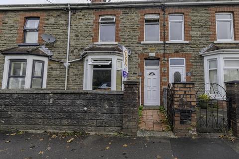 3 bedroom terraced house for sale, Oxford Street, CF15