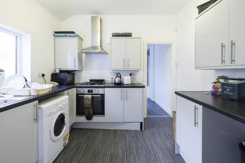 3 bedroom terraced house for sale, Oxford Street, CF15