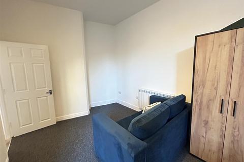 1 bedroom apartment to rent, Bondgate, Darlington