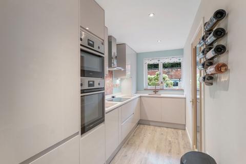 2 Langdale Road, Worcester, WR1 3AJ