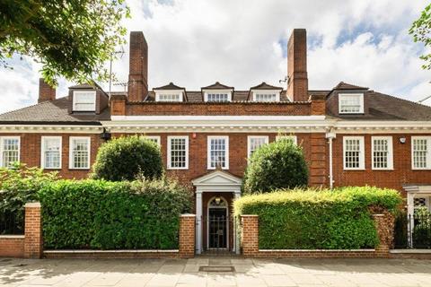 6 bedroom terraced house to rent, Hamilton Terrace, St John's Wood, NW8