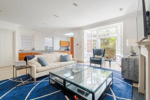 6 bedroom terraced house to rent, Hamilton Terrace, St John's Wood, NW8