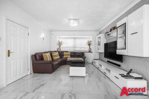 2 Millbrook Gardens, Gidea Park, Romford, RM2 5RP