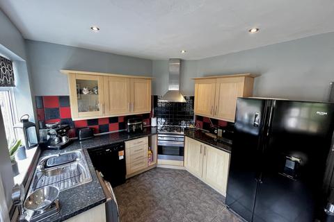 2 bedroom semi-detached house for sale, Huntley Road, Cheadle Heath