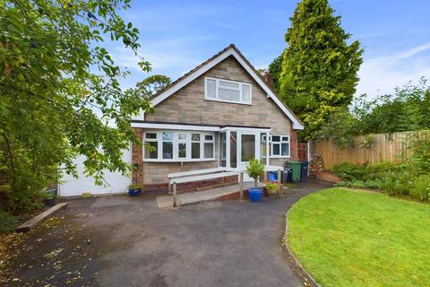 4 bedroom detached bungalow for sale, Osmaston Road, Stourbridge, DY8 2AN