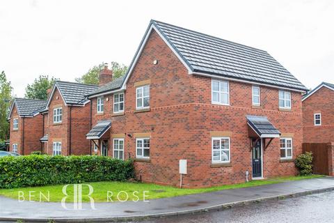 3 bedroom semi-detached house for sale, Quarry Road, Chorley