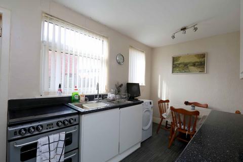 2 bedroom semi-detached house for sale, Grantham Road, Southport PR8