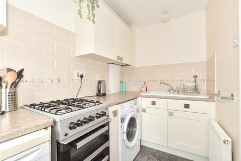 1 bedroom ground floor flat for sale, The Laurels, Southwater, West Sussex