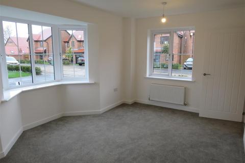 3 bedroom detached house to rent, Hercules Road, Bolton BL6