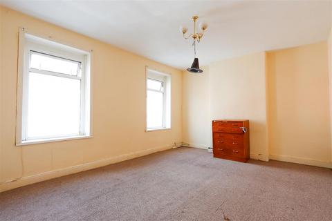 2 bedroom terraced house for sale, Queen Street, Barry