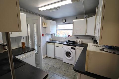 1 bedroom in a house share to rent, Aberdeen Terrace, St James, Northampton, NN5