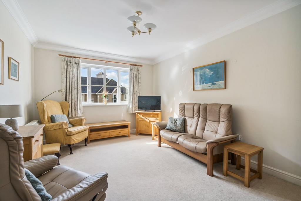 Crosshall Road, St Neots PE19 2 bed retirement property for sale £270,000