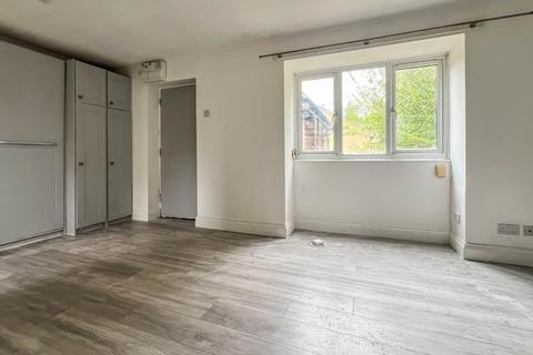 1 bedroom flat for sale, Somerville, Peterborough PE4