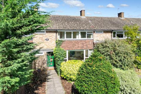 14 Kelvinbrook, West Molesey, KT8 1RZ