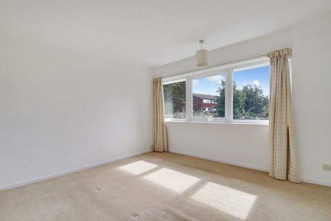 14 Kelvinbrook, West Molesey, KT8 1RZ