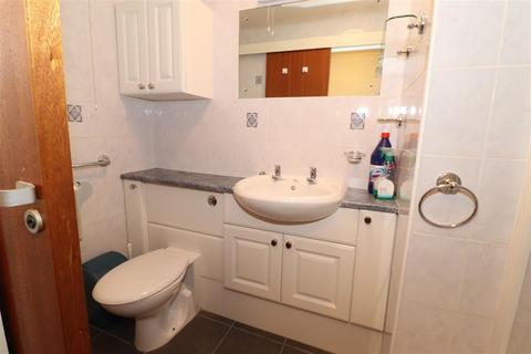 Studio for sale, Ebourne Close, Kenilworth