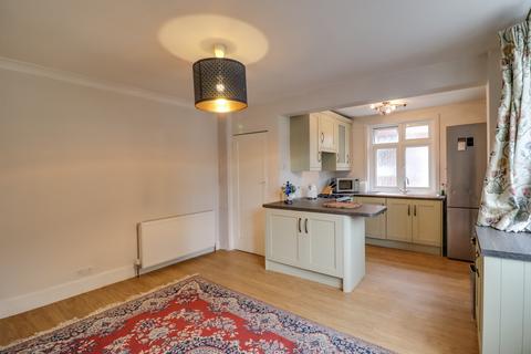 3 bedroom semi-detached house for sale, Swift Gardens, Woolston