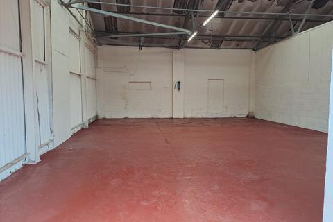 Industrial unit to rent, Hayes Lane, Stourbridge DY9