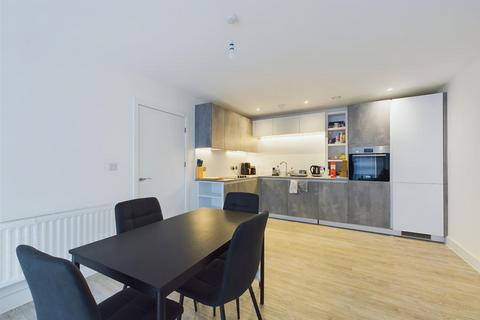 2 bedroom apartment for sale, Hobbs Way, Gloucester