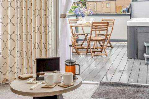 undefined, Two Bed Victory Lakewood (42x13) Willow Pastures Country Park, Hull HU11