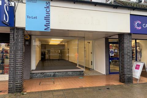 Shop to rent, 195 High Street, Epping, Essex