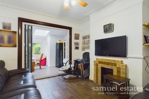 5 bedroom terraced house for sale, Roche Road, London, SW16