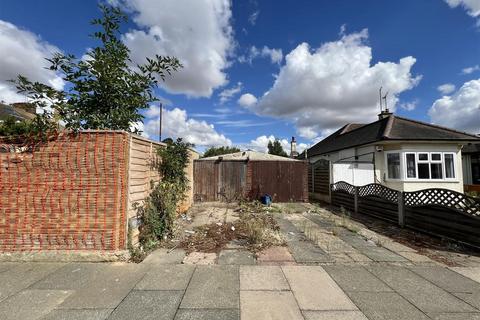 Garage for sale, Royston Avenue, Southend-On-Sea