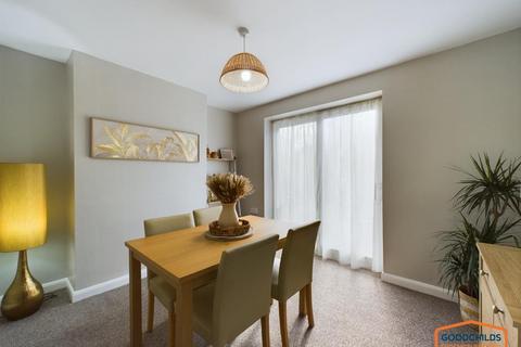 43 Ashmore Avenue, Wolverhampton, WV11 2LT