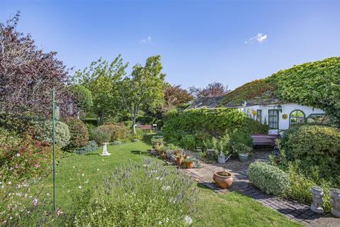 3 bedroom detached bungalow for sale, Rustic Road, Peacehaven