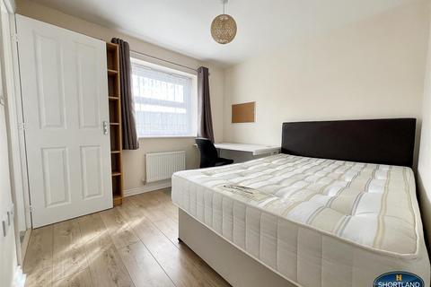 50 Cherry Tree Drive, Coventry, CV4 8LZ