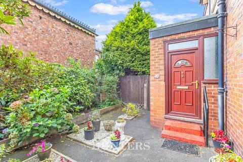 3 bedroom end of terrace house for sale, Rochdale Road, Middleton M24