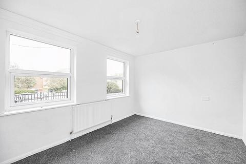 1 bedroom flat for sale, Edmeston Close, London E9